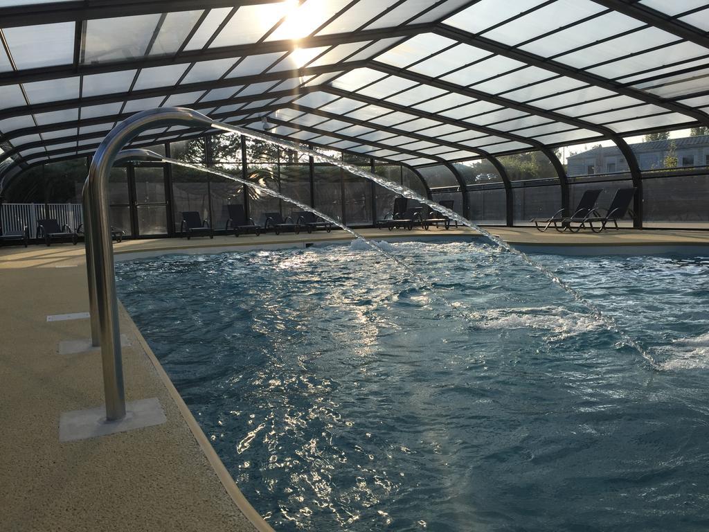 Camping Caravaning Les Cerisiers Berck Sur Mer Verton Esterno foto