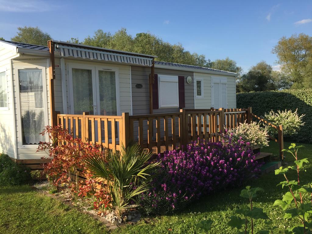 Camping Caravaning Les Cerisiers Berck Sur Mer Verton Esterno foto