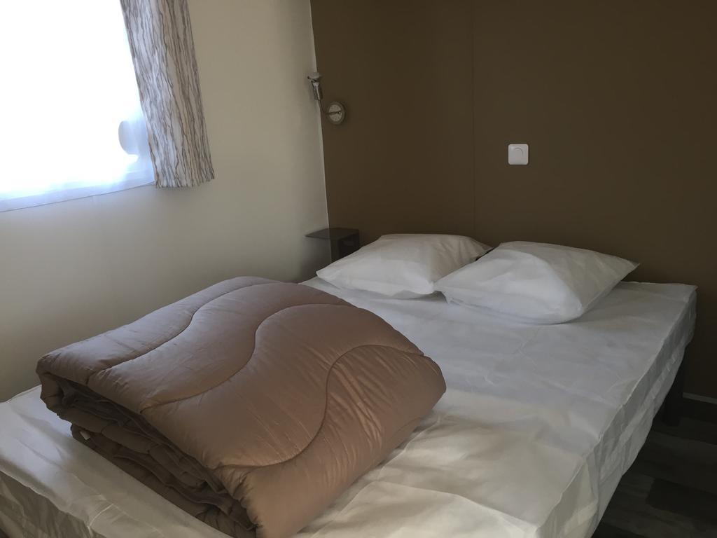 Camping Caravaning Les Cerisiers Berck Sur Mer Verton Esterno foto