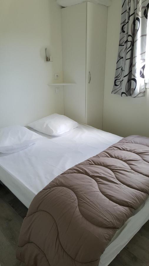 Camping Caravaning Les Cerisiers Berck Sur Mer Verton Esterno foto